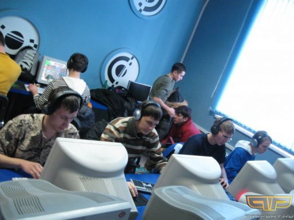 ���� ����