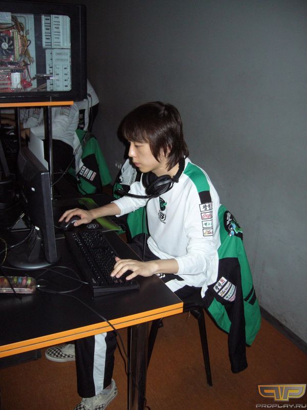 ����� WeMadeFox ����������� ����� ����� � K23