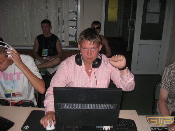 � �� � ����� Hell