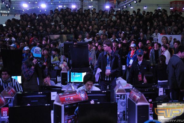 Moon � ����