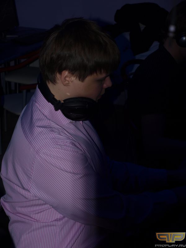 MNR � ����