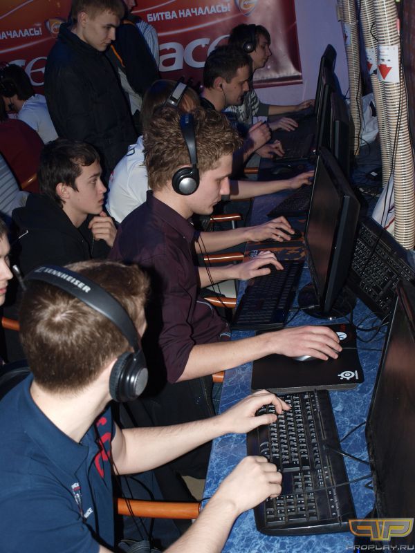 ������� �� ����� EYEsports ��������� ����� ����� �����