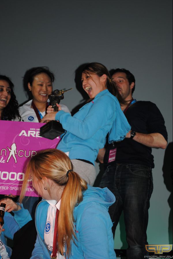 ������ AWP - Alice