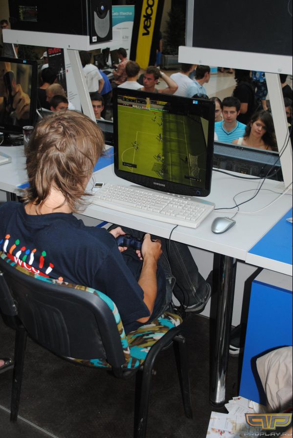 Mel ������ � ������ �� FIFA 2010