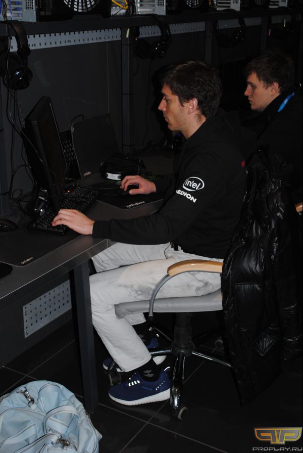 ����� �������������