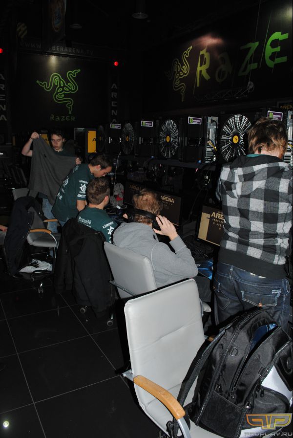 � ��� � SK Gaming