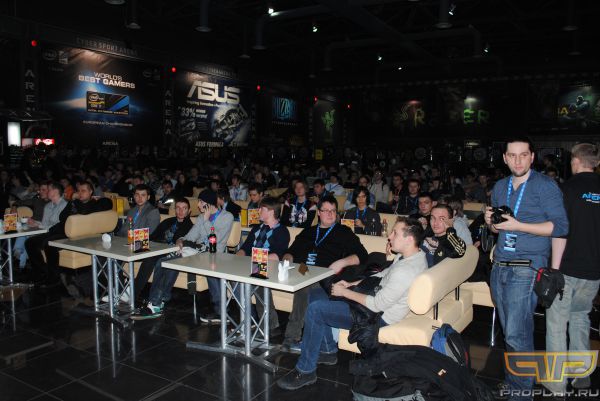 ���������� ��� ����� ����������� Na`Vi vs fnatic