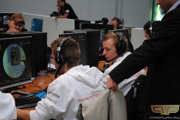 Ave � ����