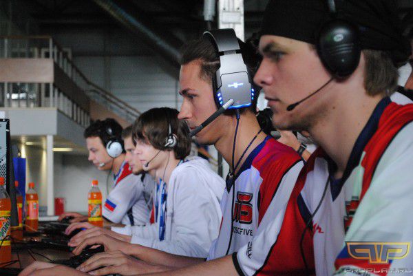 �5 ROT ������������� �� �����