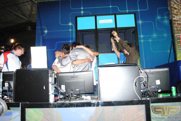 ������ ����� ����