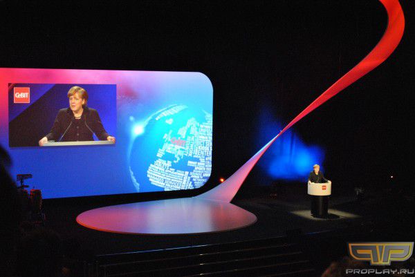 ������ ������� �� �������� CeBIT #2