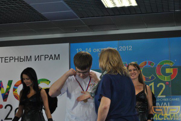 Happy ������� ������