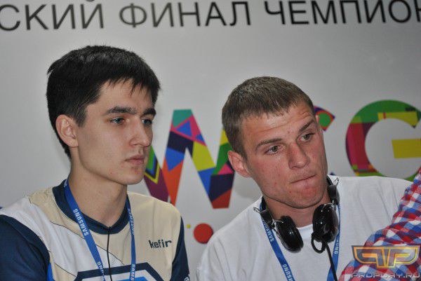 ����� �, ��-�����, DJONI