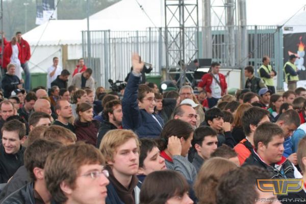 - SpawN! SpawN! � ���! ��������! � ��������!!! �