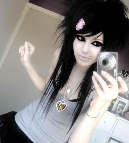 HotEmoGirl 105